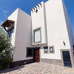 Family House With Landscape Garden In San Miguel
