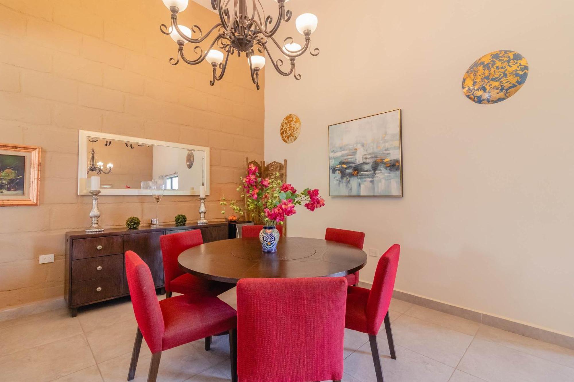 Family House With Landscape Garden In San Miguel